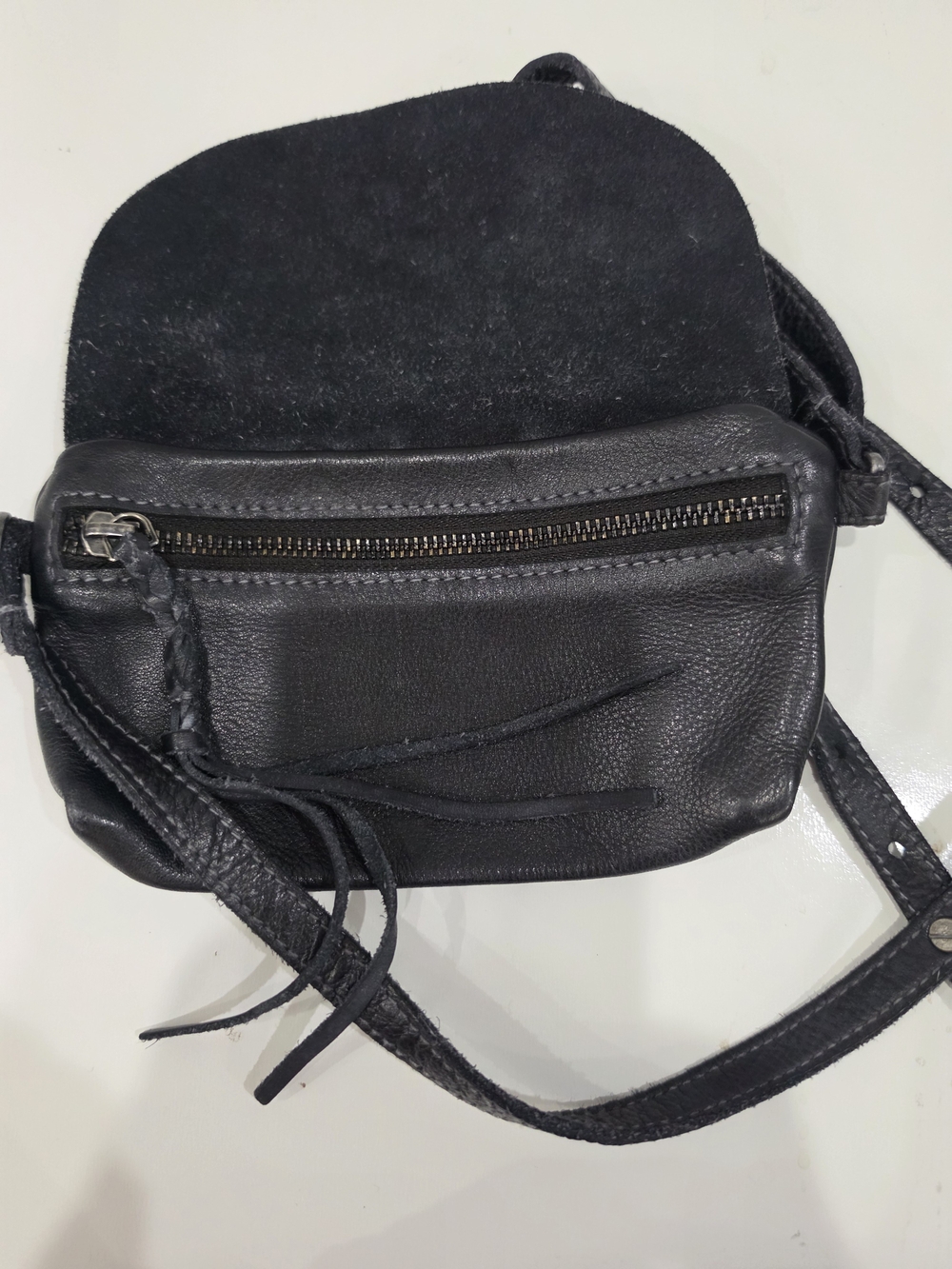 Free People We The Free Rider Black Leather Crossbody Bag Tassel NWOT - Picture 4 of 9